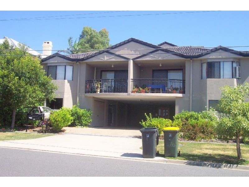 4/60 Miles Street, Hawthorne QLD 4171