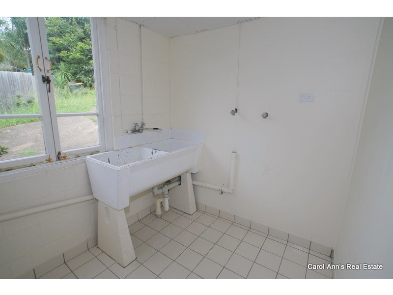 17 Dover Street, Hawthorne QLD 4171