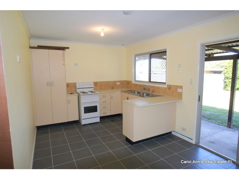 17 Quandong Street, Crestmead QLD 4132