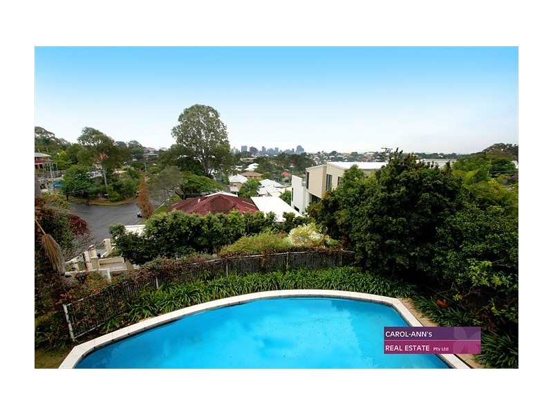 130 Sackville Street, Greenslopes QLD 4120