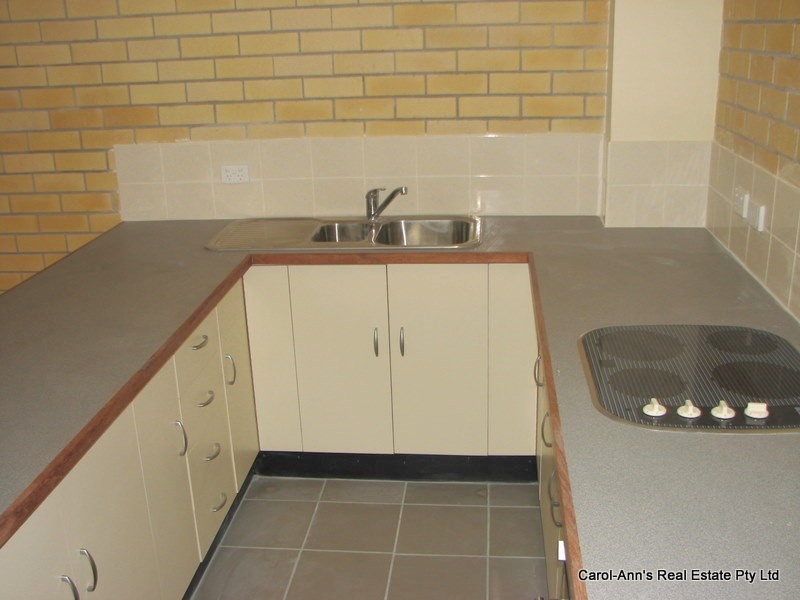 2/39 Grosvenor Street, Balmoral QLD 4171