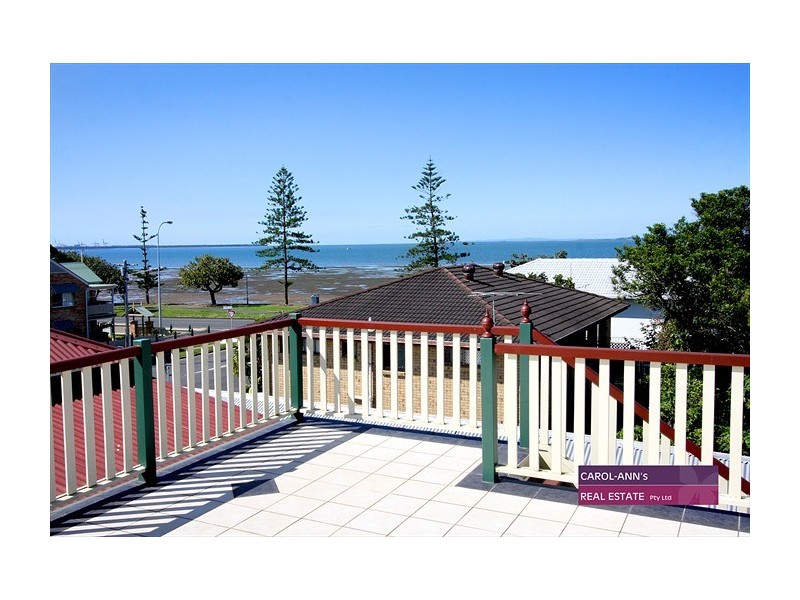 10 Cedar Street, Wynnum QLD 4178