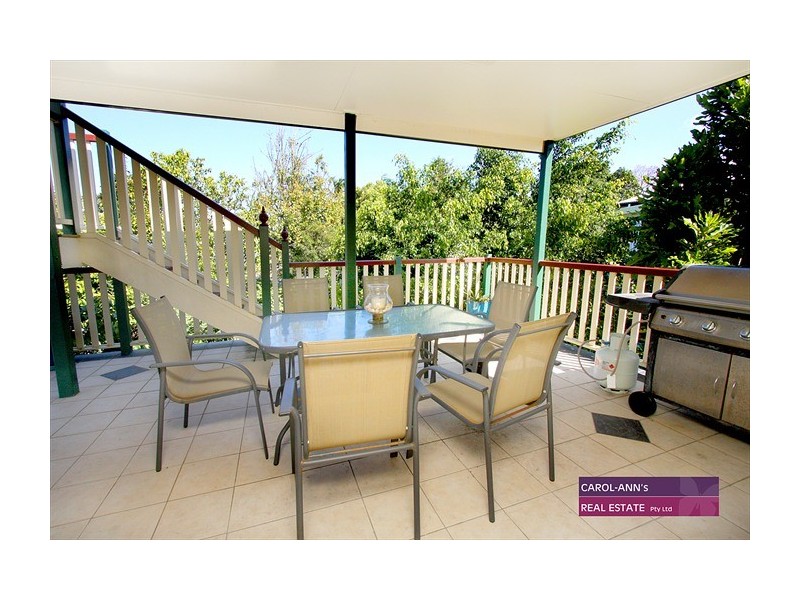 10 Cedar Street, Wynnum QLD 4178