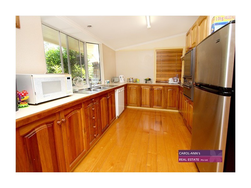 10 Cedar Street, Wynnum QLD 4178