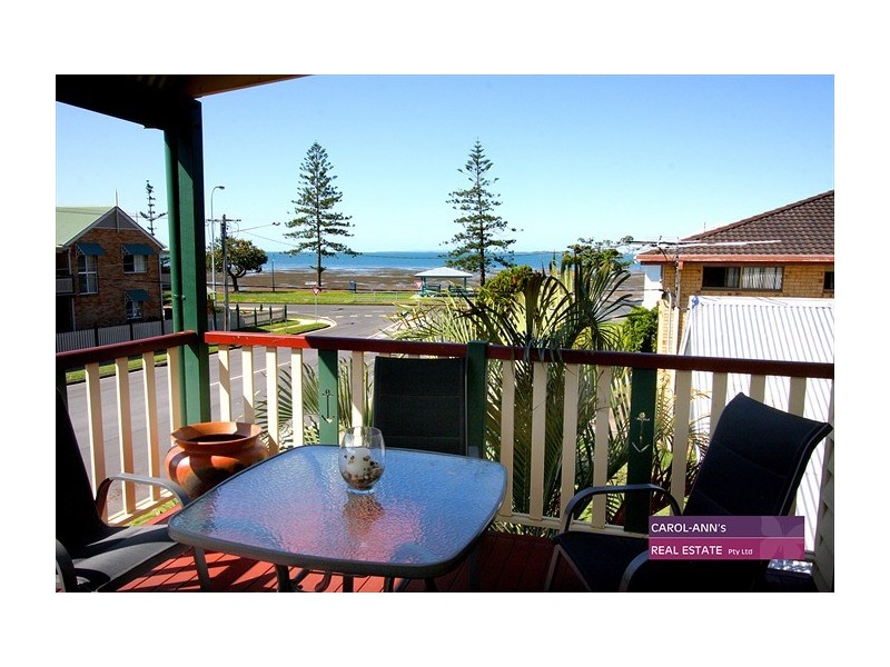 10 Cedar Street, Wynnum QLD 4178