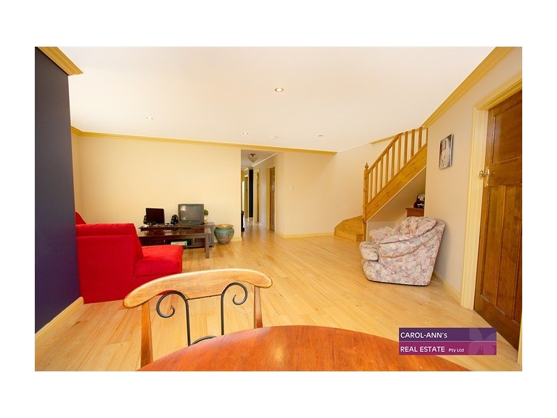 10 Cedar Street, Wynnum QLD 4178