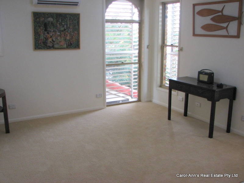 . Kuranda Street, Balmoral QLD 4171