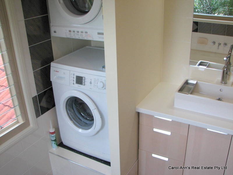 . Kuranda Street, Balmoral QLD 4171