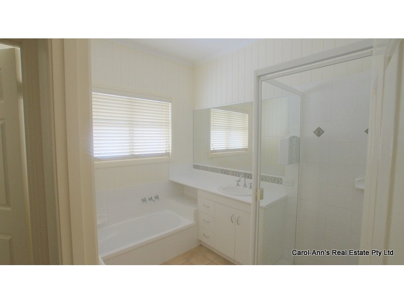 26 Byron Street, Bulimba QLD 4171