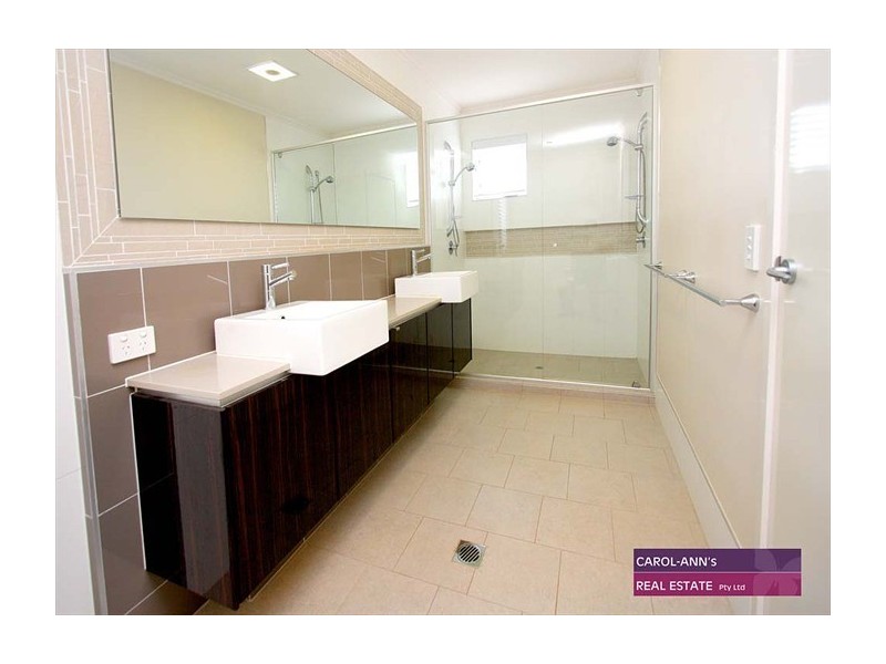 5/23 Collings Street, Balmoral QLD 4171