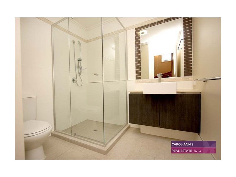 5/23 Collings Street, Balmoral QLD 4171