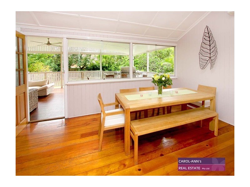 26 Belgrave Street, Balmoral QLD 4171