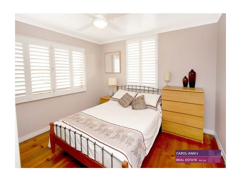 26 Belgrave Street, Balmoral QLD 4171