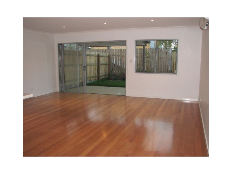 8/12 Agnes Street, Morningside QLD 4170