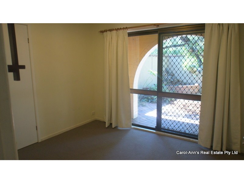 112 Gordon Street, Hawthorne QLD 4171