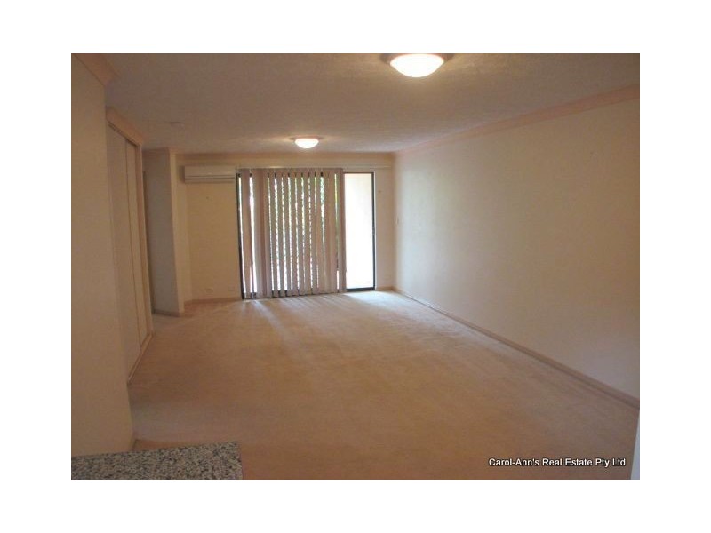 1/104 Bilyana Street, Bulimba QLD 4171