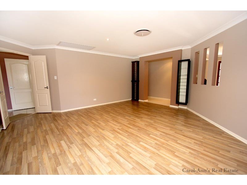 11 Behan Crescent, Wakerley QLD 4154