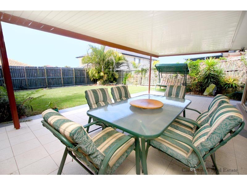 11 Behan Crescent, Wakerley QLD 4154