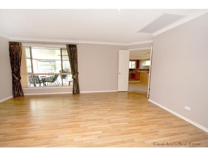 11 Behan Crescent, Wakerley QLD 4154