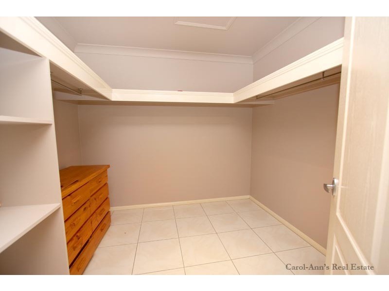 11 Behan Crescent, Wakerley QLD 4154