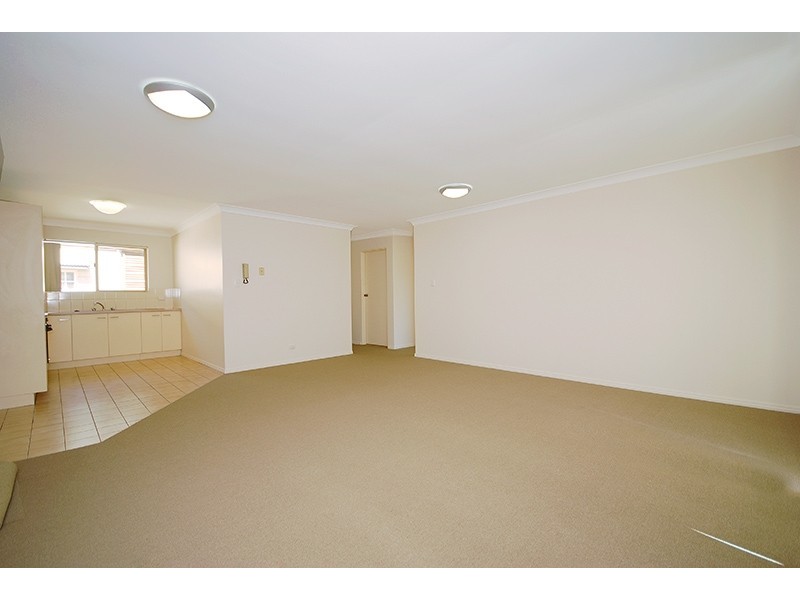 2,3,4/288 Riding Road, Balmoral QLD 4171