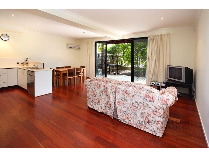 4/16 Park St, Hawthorne QLD 4171