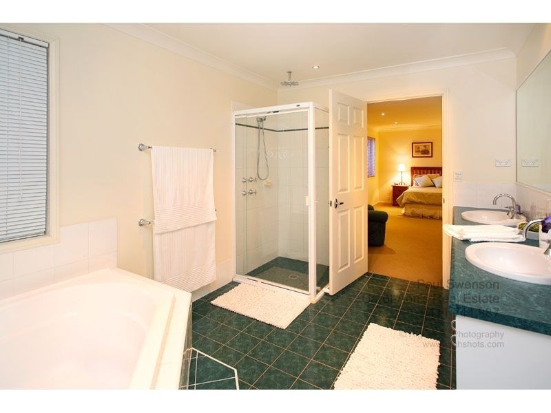 19 Tandoor Street, Morningside QLD 4170