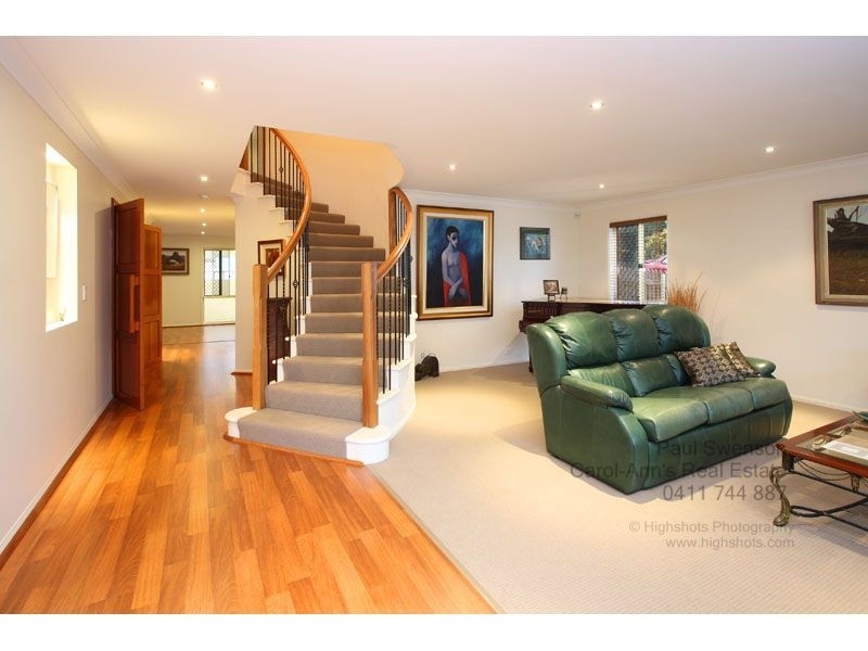 19 Tandoor Street, Morningside QLD 4170