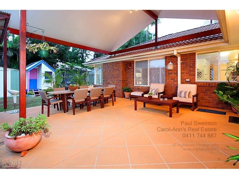 13 Savanna Pl, Eight Mile Plains QLD 4113