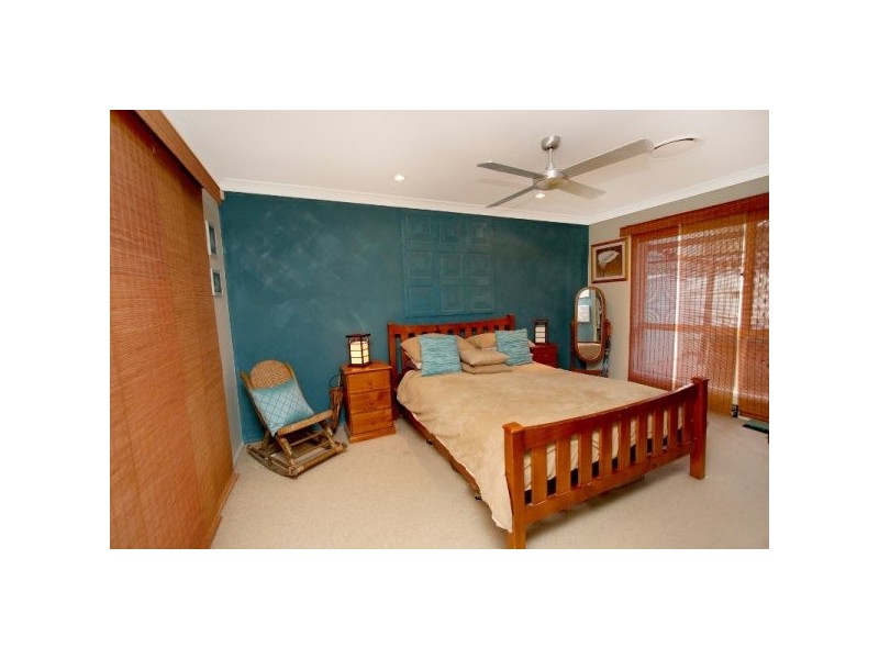 11 Franquin Cr, Kuraby QLD 4112