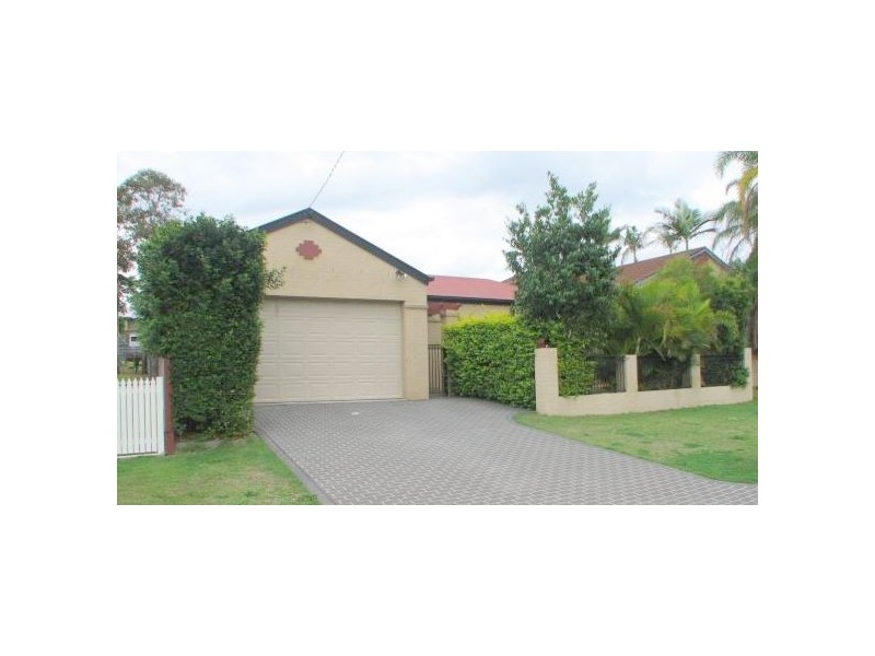 16 David Street, Morningside QLD 4170