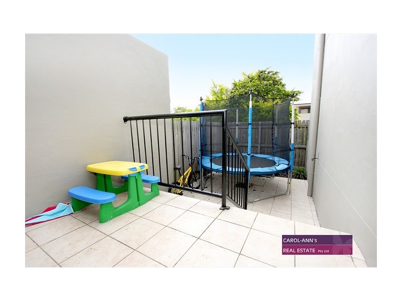 1/113 Thynne Rd, Morningside QLD 4170