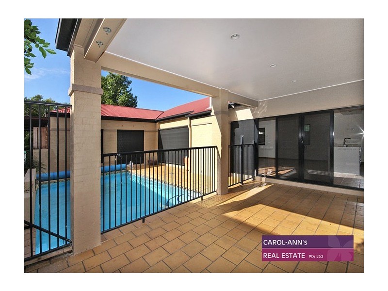 16 David Street, Morningside QLD 4170