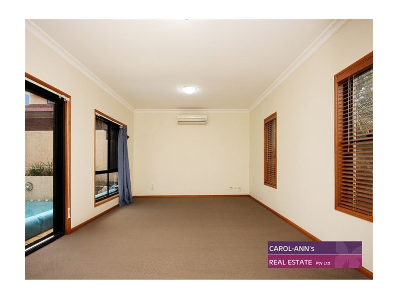 16 David Street, Morningside QLD 4170