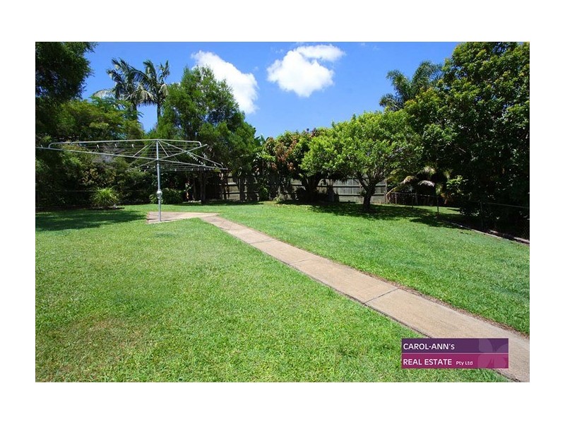 7 Latina Ave, Seven Hills QLD 4170