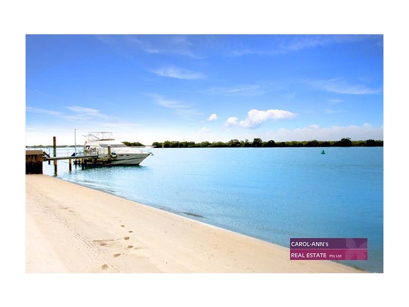 33 The Esplanade, Jacobs Well QLD 4208