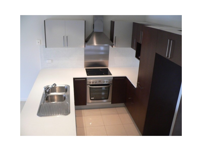 9/69 Molloy Road (cnr Montfort), Cannon Hill QLD 4170