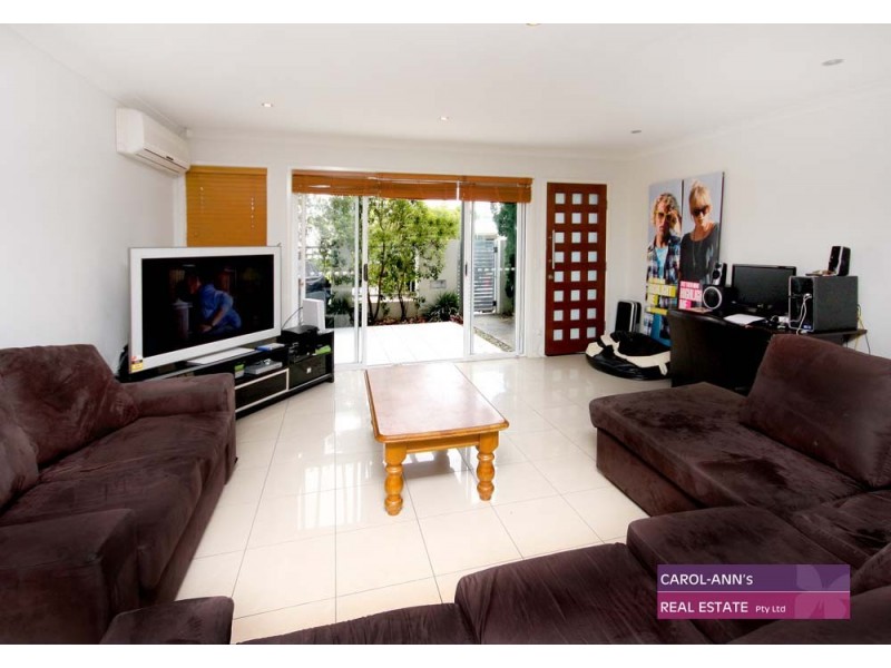 9/69 Molloy Road (cnr Montfort), Cannon Hill QLD 4170