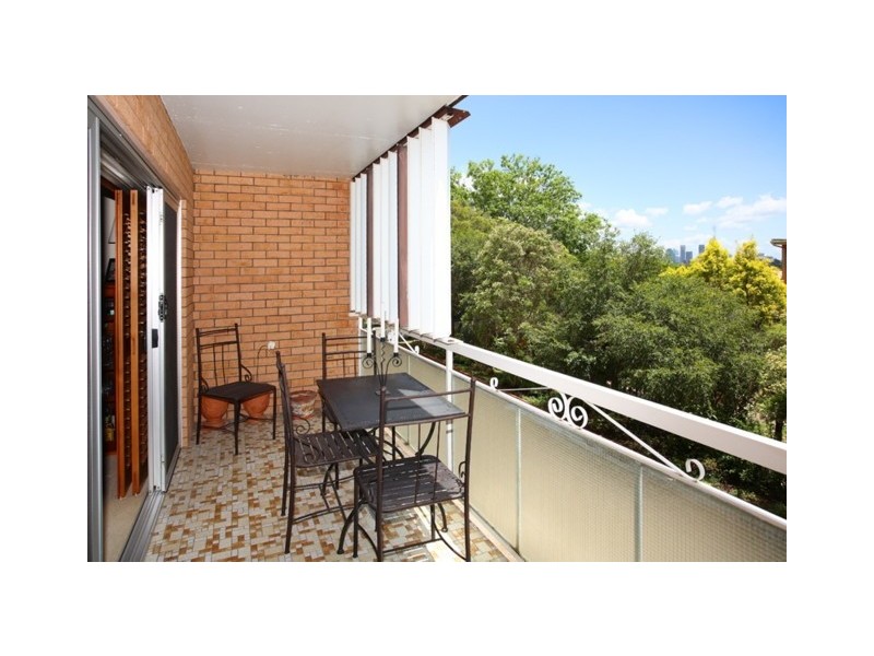 2/61 Rialto Street, Coorparoo QLD 4151