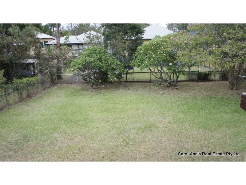 40 Barton Parade, Balmoral QLD 4171