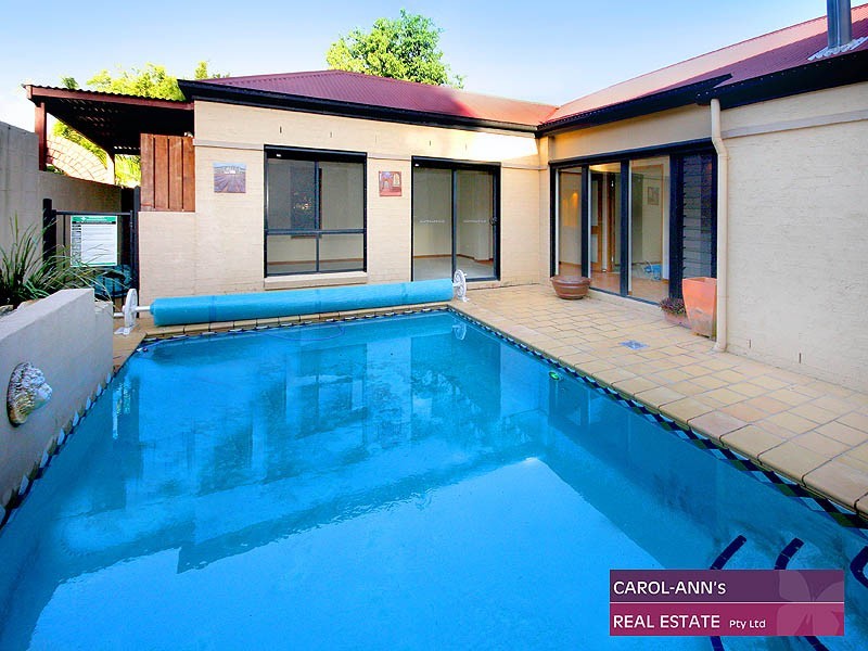 16 David Street, Morningside QLD 4170