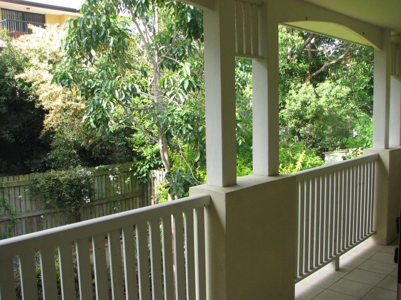 3/78 Lawson Street, Hawthorne QLD 4171