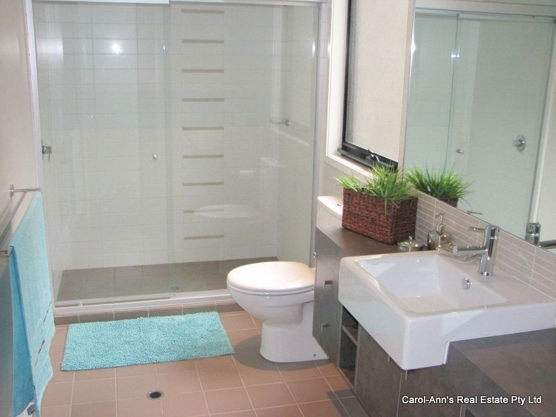 2/16 Carntyne Street, Morningside QLD 4170