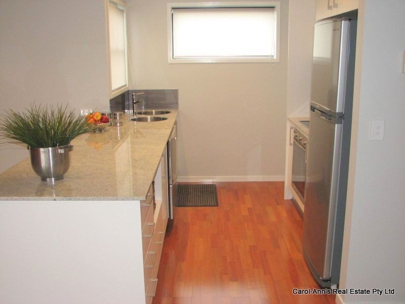 2/16 Carntyne Street, Morningside QLD 4170