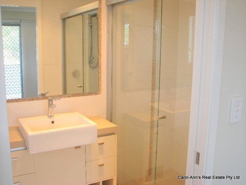 1/84 Cambridge Street, Carina Heights QLD 4152