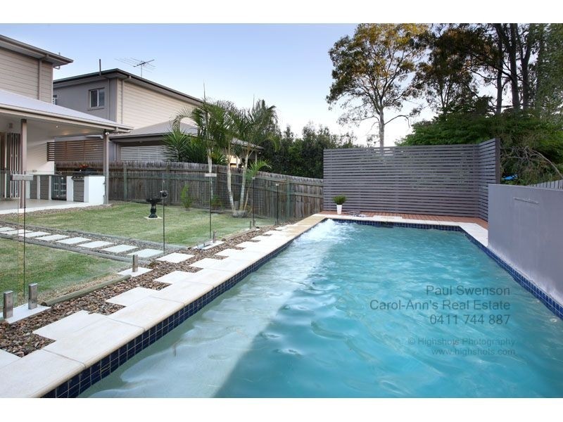 10 Sphinx Street, Balmoral QLD 4171