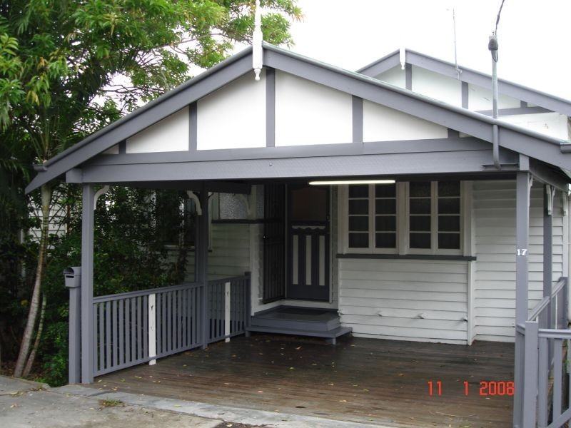 17 Agnew Street, Norman Park QLD 4170