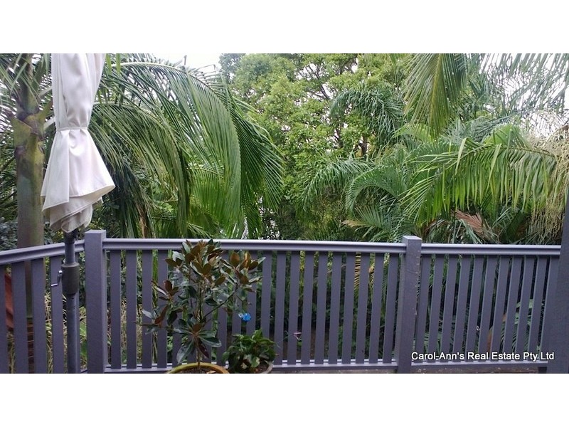 17 Agnew Street, Norman Park QLD 4170