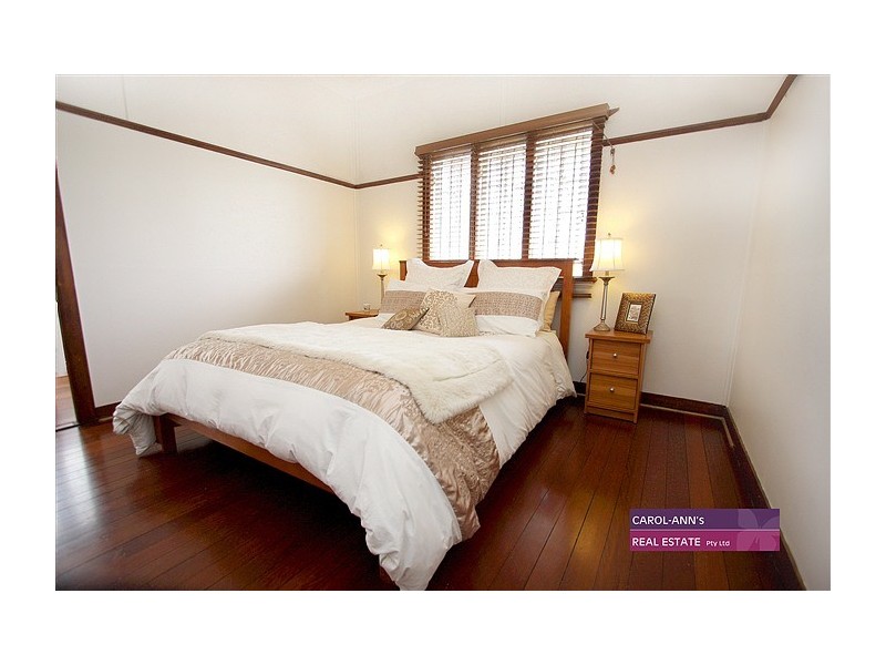 44 Belgrave Street, Balmoral QLD 4171