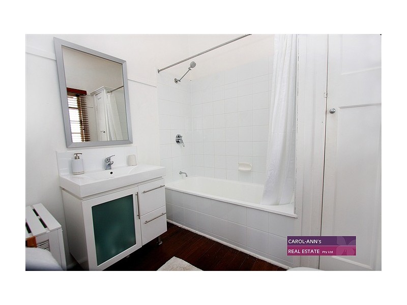 44 Belgrave Street, Balmoral QLD 4171